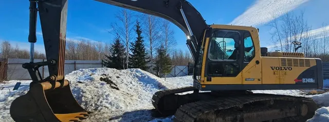 Экскаватор Volvo EC240 B lc — аренда в Усинске